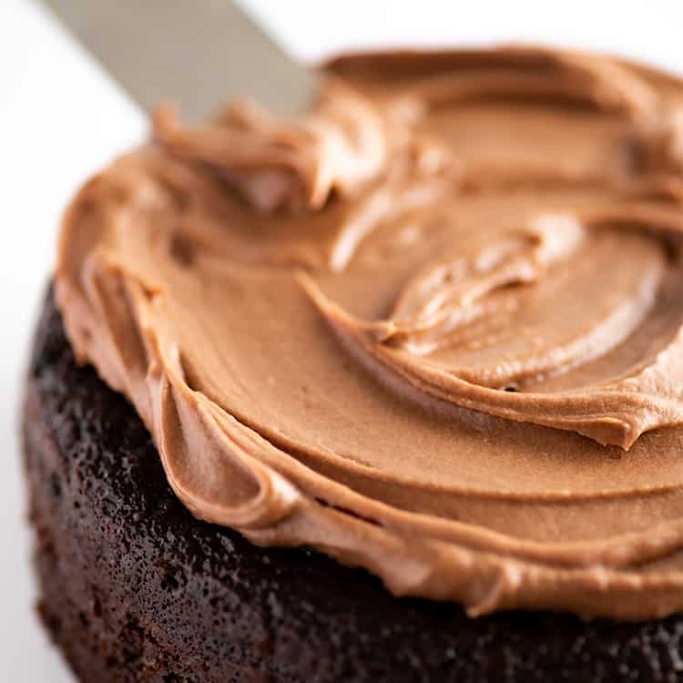 Decadent Small-Batch Chocolate Cream Cheese Frosting for Cupcakes